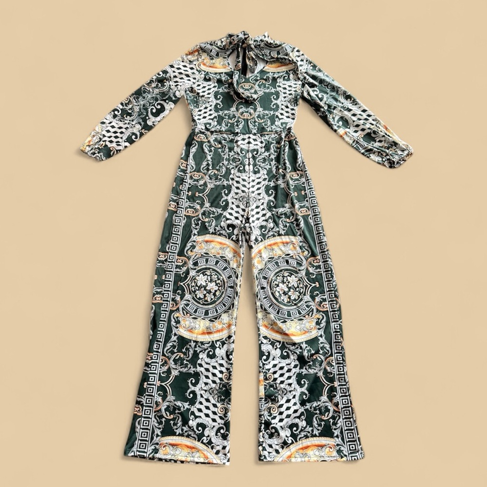 Wide leg Jumpsuit in dark green high tie neck and long sleeve - Picture 3 of 8